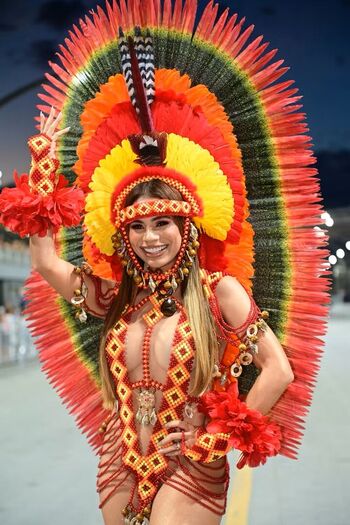 Full leaked Ellenvy/ private onlyfans photo