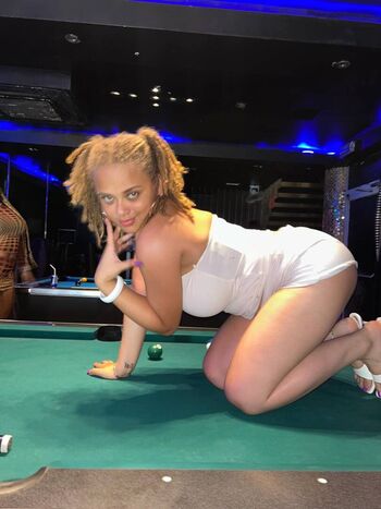 Full leaked Lexcova lexay x kingkorbel private onlyfans photo