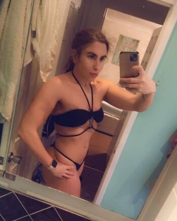 Full leaked Lexiehulll page private onlyfans photo