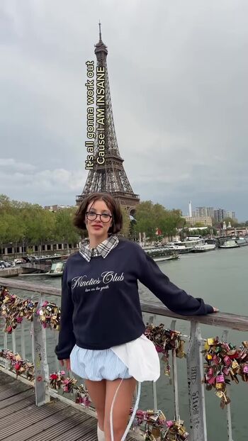 Full leaked Leyla afshonkar private onlyfans photo