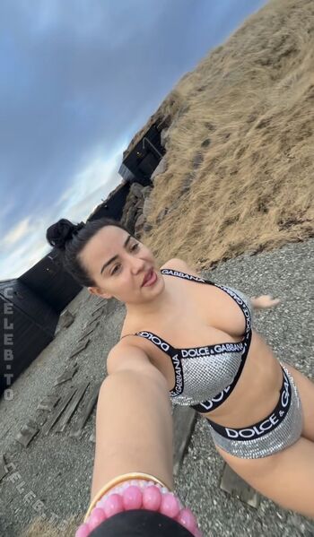 Full leaked Leyla lahouar private onlyfans photo