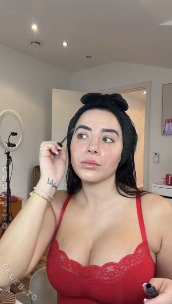 Full leaked Leyla lahouar private onlyfans photo