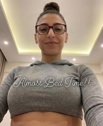 Full leaked Leylamira private onlyfans photo