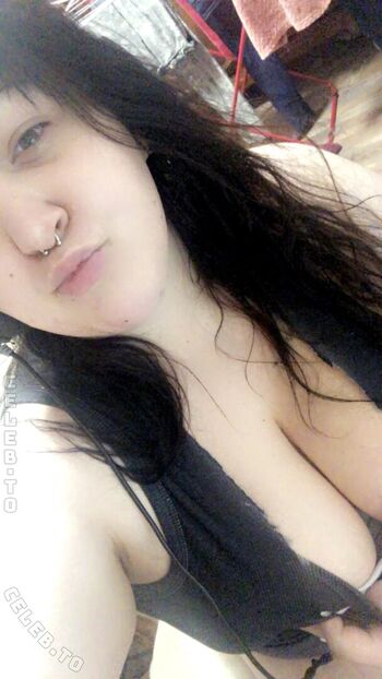 Full leaked Lia bloom private onlyfans photo