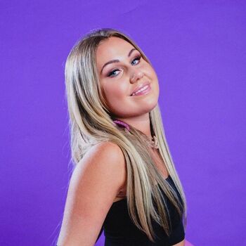 Full leaked Lialarsson private onlyfans photo