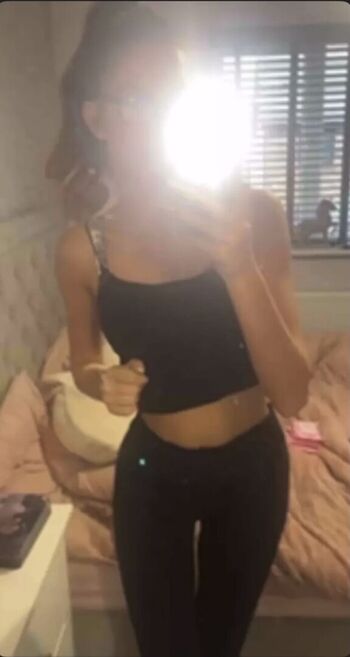 Full leaked Liarna bate private onlyfans photo