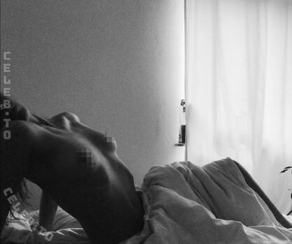 Full leaked Lichtgestalt private onlyfans photo