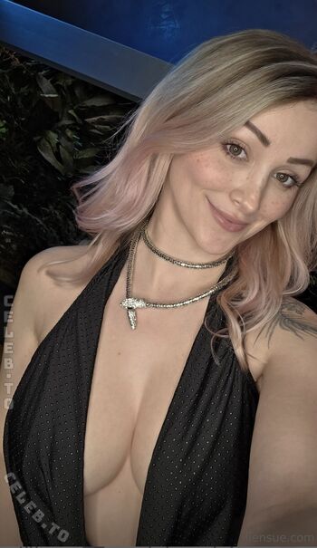 Full leaked Liensue private onlyfans photo