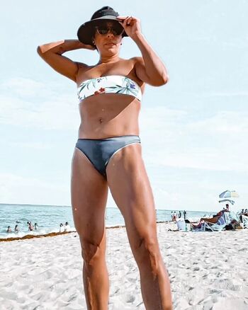 Full leaked Lifeoflizaaa private onlyfans photo