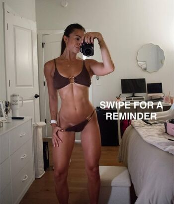 Full leaked Liftswithliz private onlyfans photo