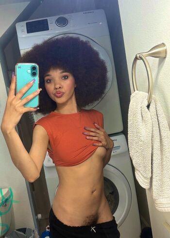 Full leaked Lightskin  page private onlyfans photo