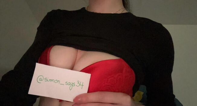 Full leaked Lilatomas private onlyfans photo