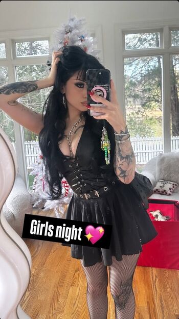 Full leaked Lilbatty page private onlyfans photo