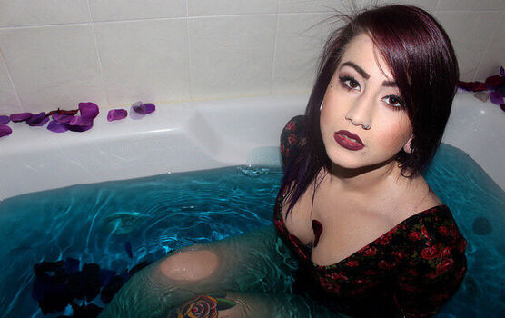 Full leaked Lilcannolii private onlyfans photo