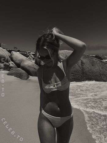 Full leaked Lili hamann private onlyfans photo