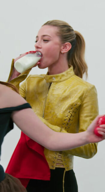 Full leaked Lili reinhart page private onlyfans photo