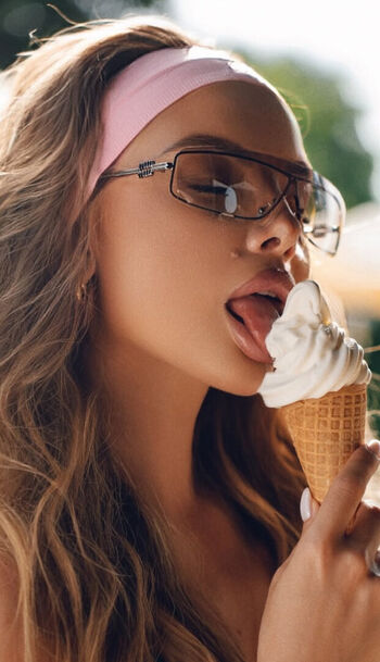 Full leaked Liliya hanusevich page private onlyfans photo