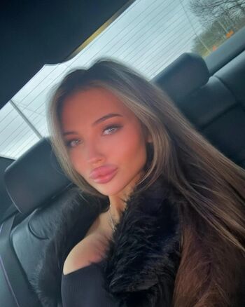 Full leaked Lilli c page private onlyfans photo