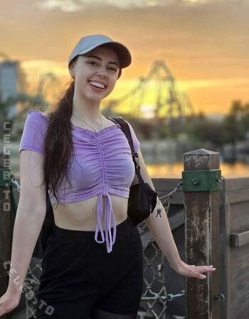 Full leaked Lillythechilly private onlyfans photo