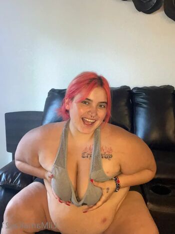 Full leaked Lilmamakay private onlyfans photo