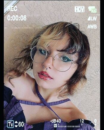 Full leaked Lilpeachyfox private onlyfans photo