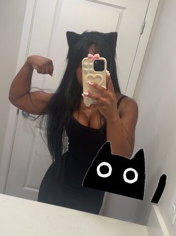 Full leaked Lilrawrs private onlyfans photo