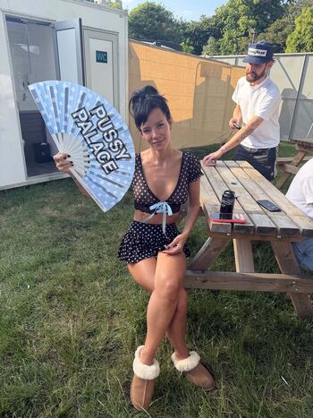 Full leaked Lily allen private onlyfans photo