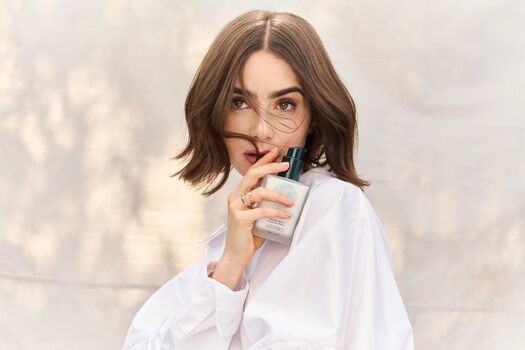 Lily Collins