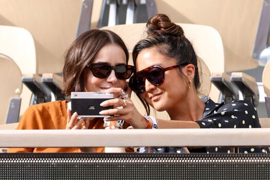 Full leaked Lily collins private onlyfans photo