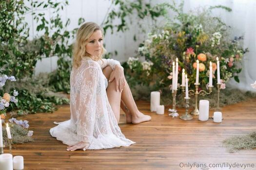 Full leaked Lily devyne private onlyfans photo