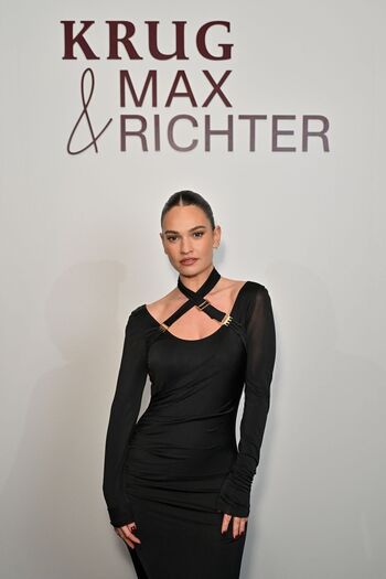 Full leaked Lily james page private onlyfans photo