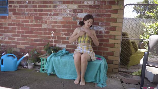 Full leaked Lily summers private onlyfans photo