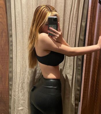 Full leaked Lilyavrilj private onlyfans photo