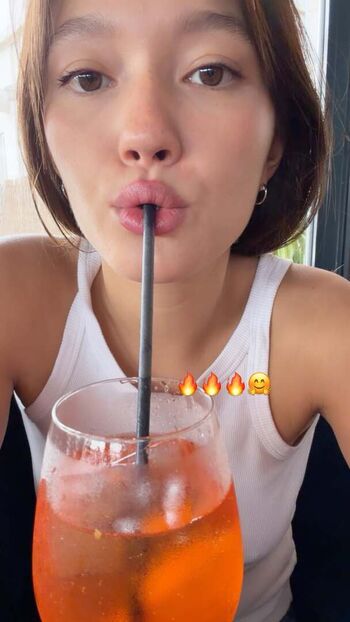 Full leaked Lilychee page private onlyfans photo