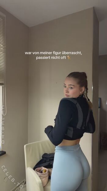 Full leaked Lilyyxfit private onlyfans photo