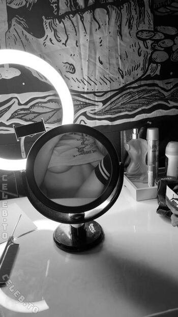 Full leaked Lin xyx private onlyfans photo