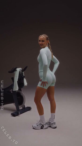 Full leaked Lina dren private onlyfans photo