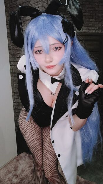 Full leaked Linaneyeon page private onlyfans photo