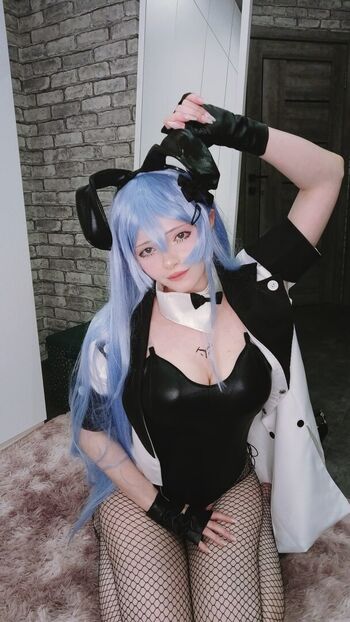 Full leaked Linaneyeon page private onlyfans photo