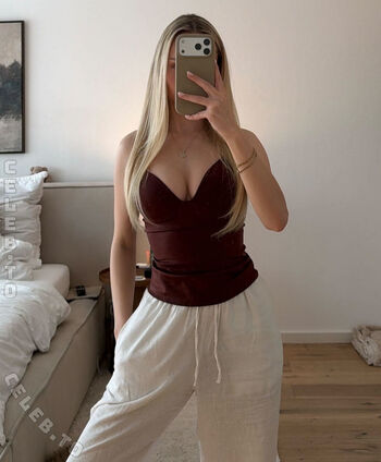 Full leaked Linda gleiber private onlyfans photo