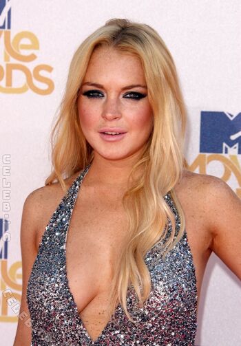 Full leaked Lindsay lohan page private onlyfans photo