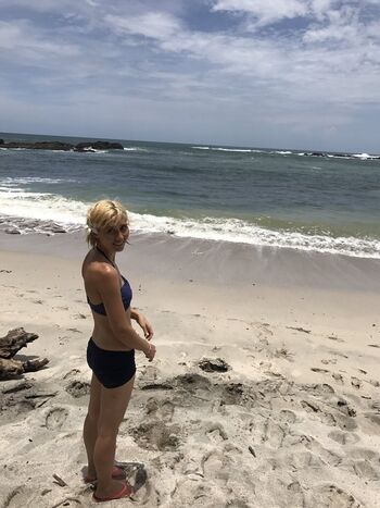 Full leaked Lindsey doe private onlyfans photo