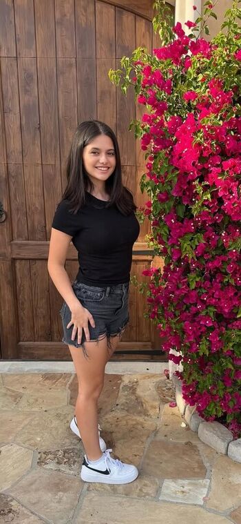 Full leaked Lindsey lamer private onlyfans photo