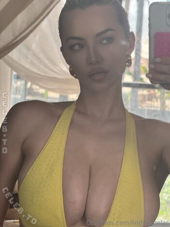 Full leaked Lindsey pelas  page private onlyfans photo