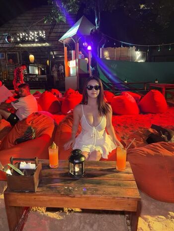 Full leaked Ling  ee page private onlyfans photo