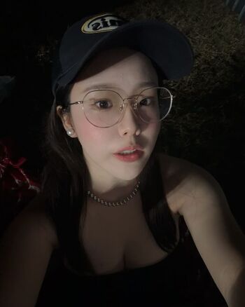 Full leaked Ling  ee page private onlyfans photo