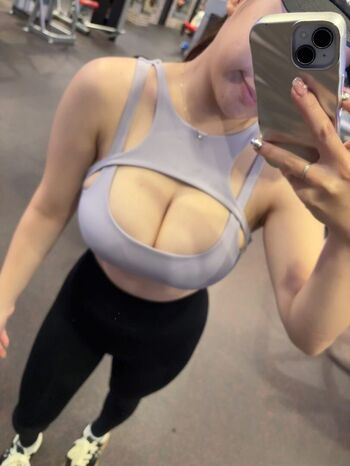 Full leaked Ling  ee page private onlyfans photo