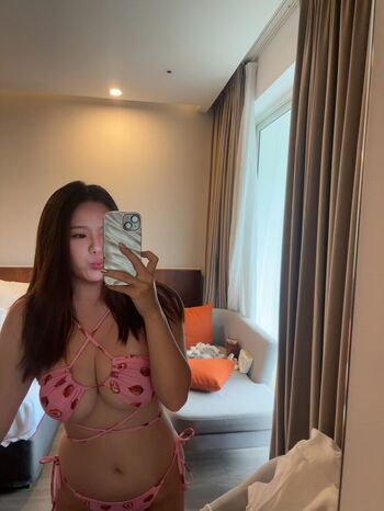 Full leaked Ling  ee page private onlyfans photo