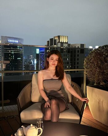 Full leaked Ling  ee private onlyfans photo