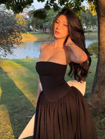 Full leaked Lingdfg page private onlyfans photo
